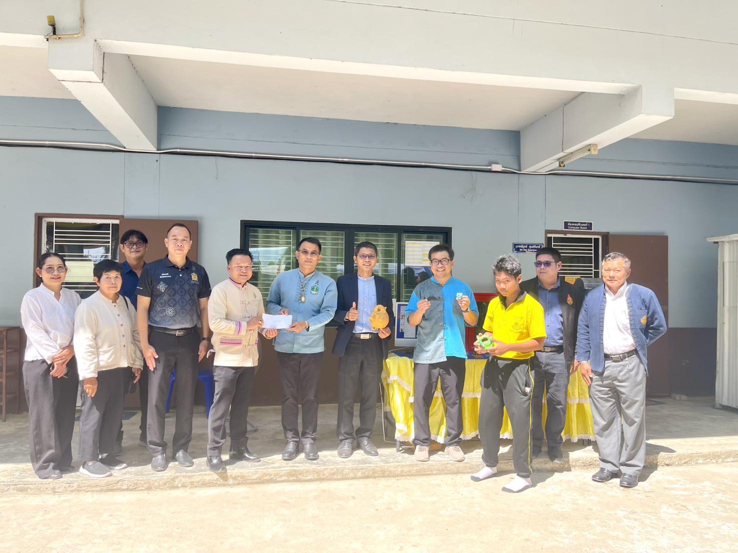 แกลลอรี่